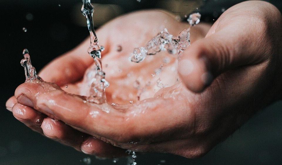 Hände richtig waschen anstatt desinfizieren - wirksamer gegen Coronaviren